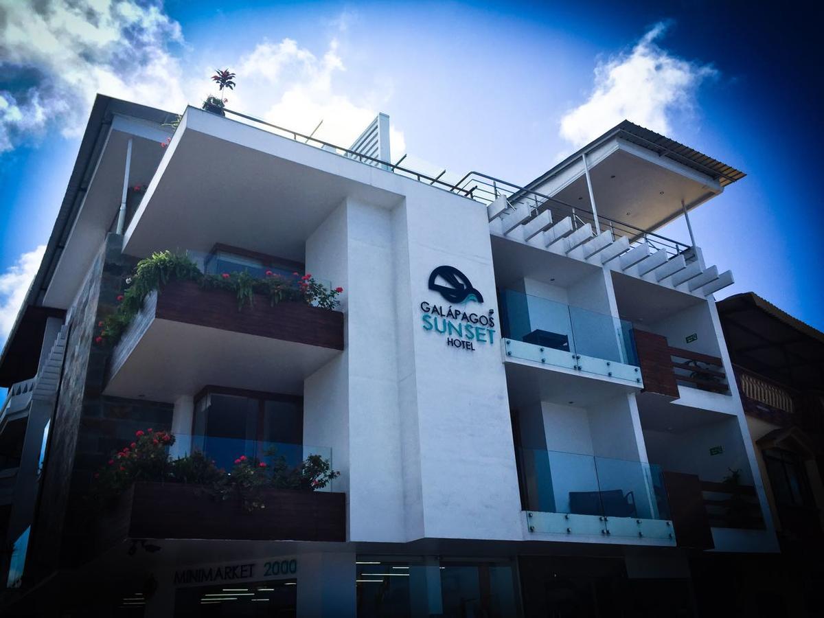 Galapagos Sunset Hotel 푸에르토 바케리조 모레노 외부 사진