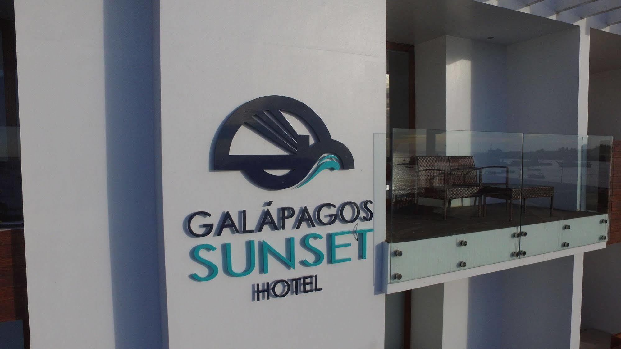 Galapagos Sunset Hotel 푸에르토 바케리조 모레노 외부 사진