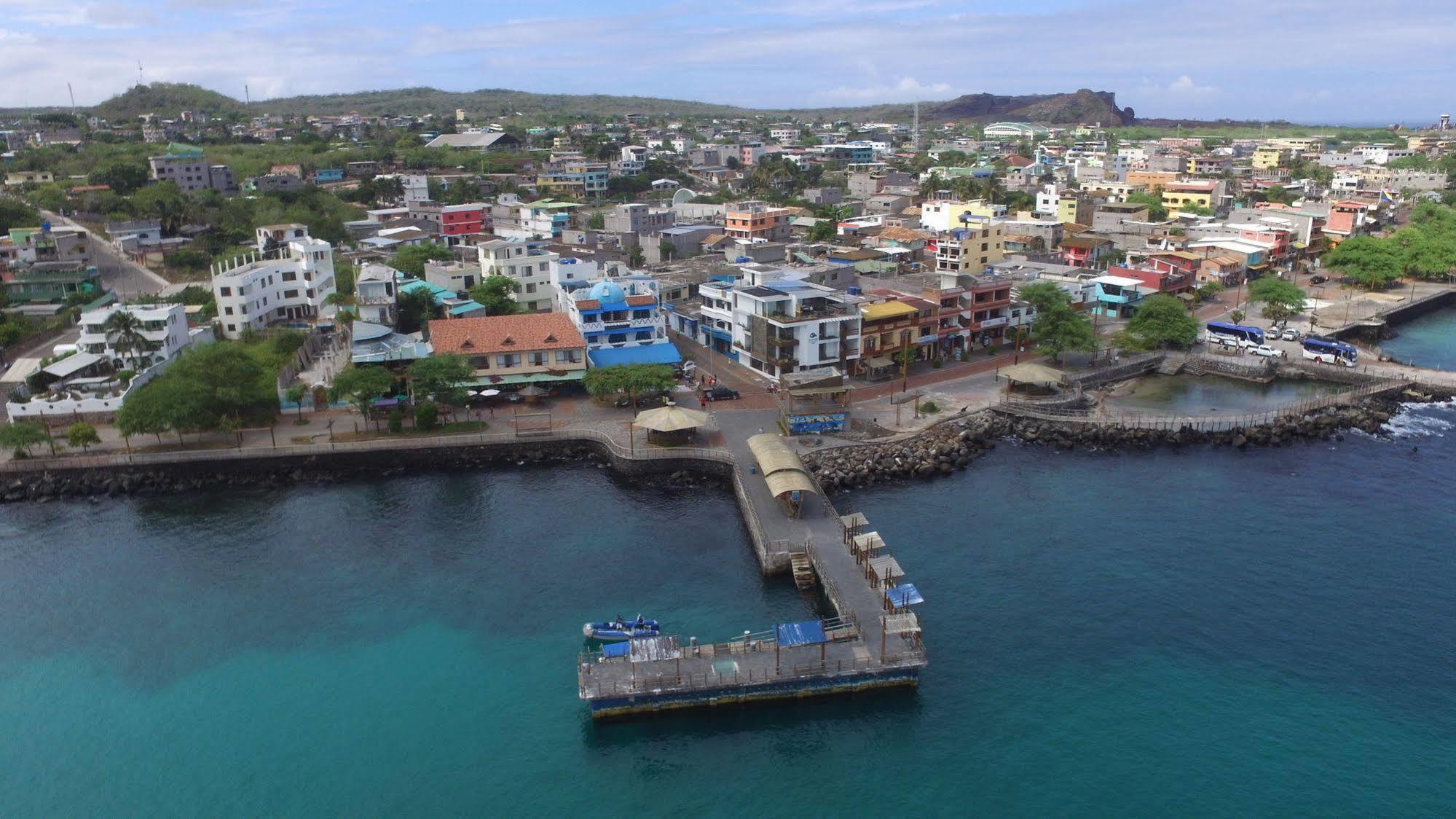 Galapagos Sunset Hotel 푸에르토 바케리조 모레노 외부 사진